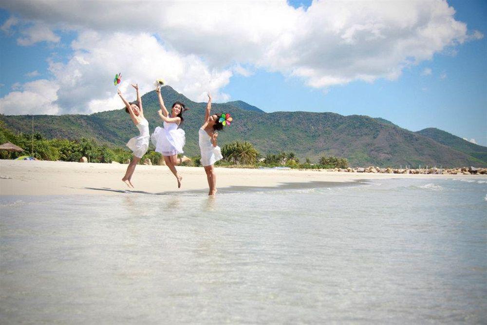 Wild Beach Boutique Resort Ninh Phuoc ภายนอก รูปภาพ