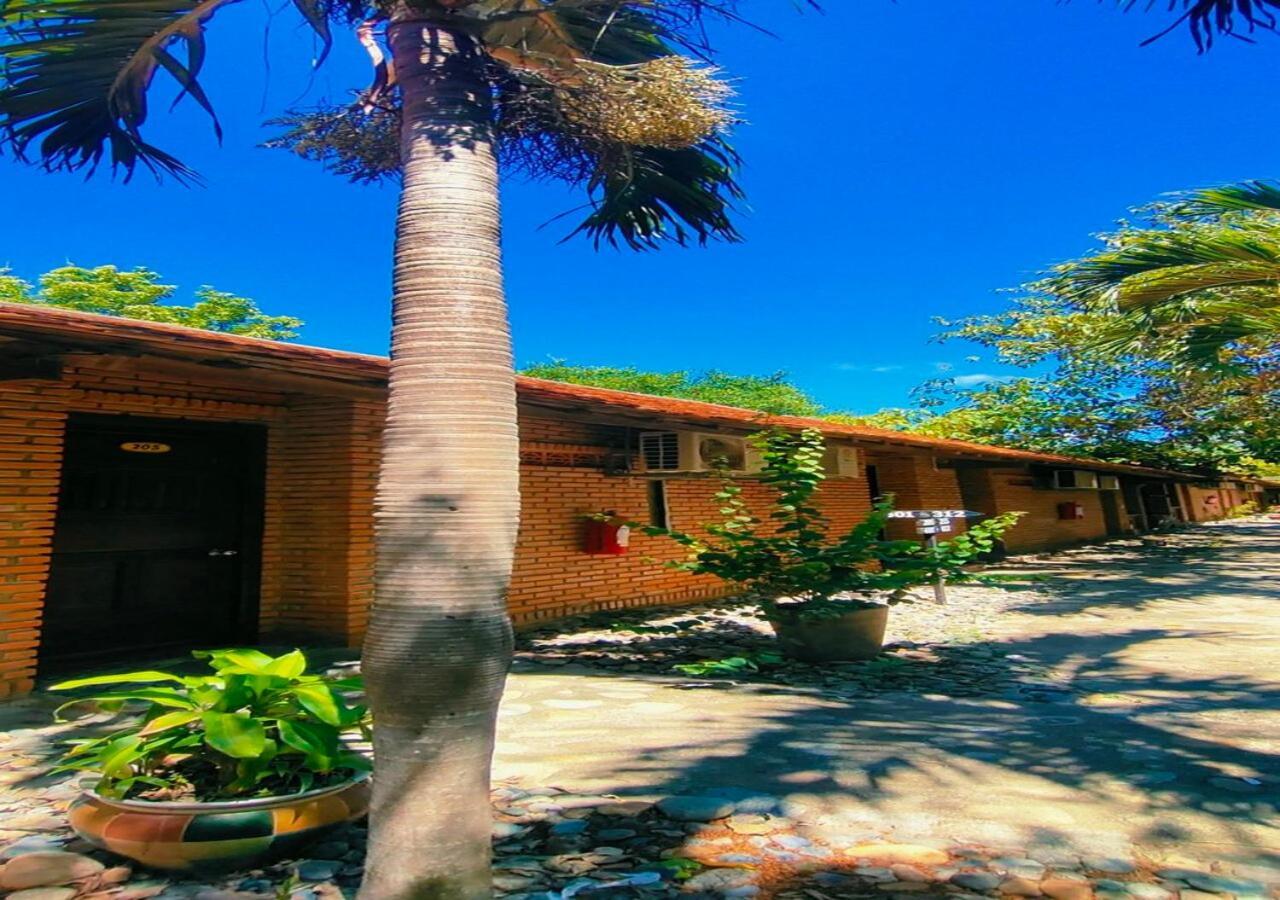 Wild Beach Boutique Resort Ninh Phuoc ภายนอก รูปภาพ