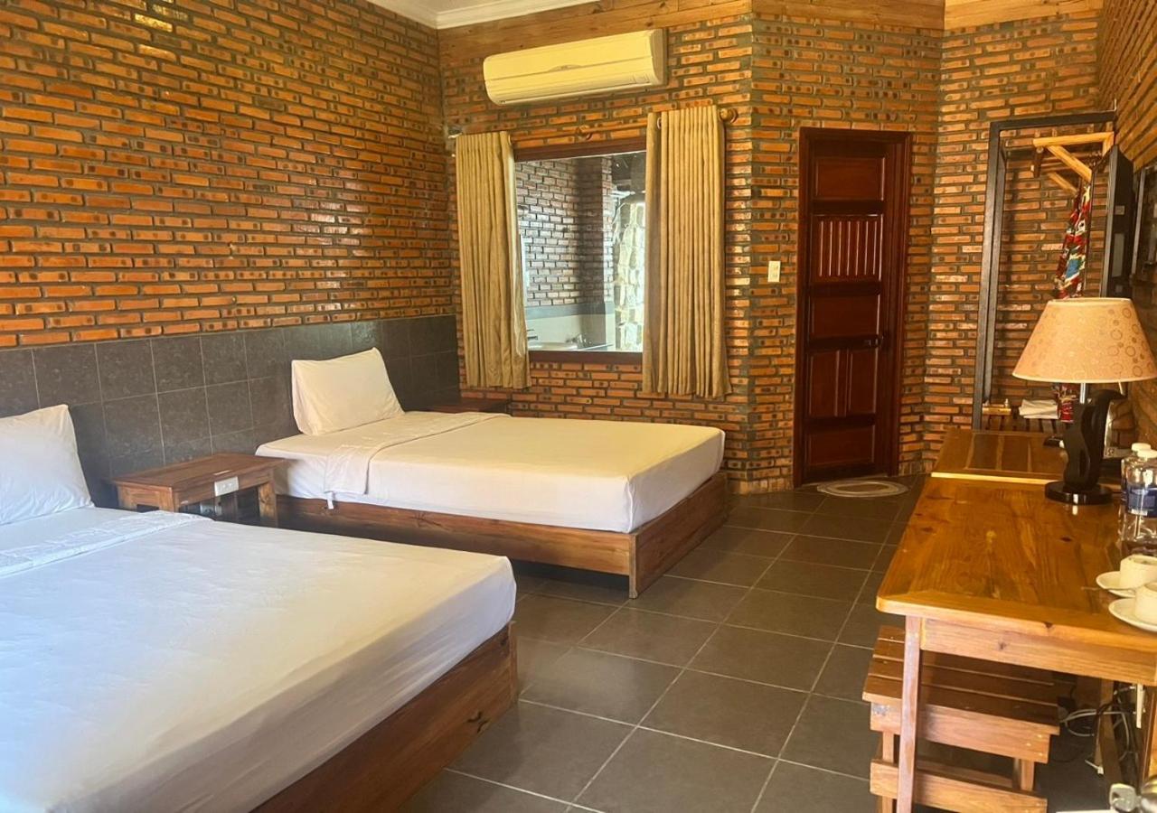 Wild Beach Boutique Resort Ninh Phuoc ภายนอก รูปภาพ
