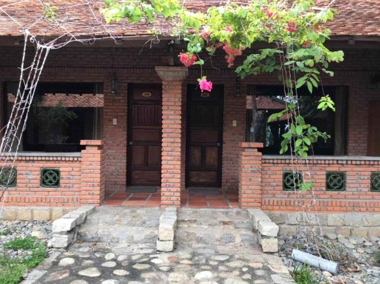 Wild Beach Boutique Resort Ninh Phuoc ภายนอก รูปภาพ