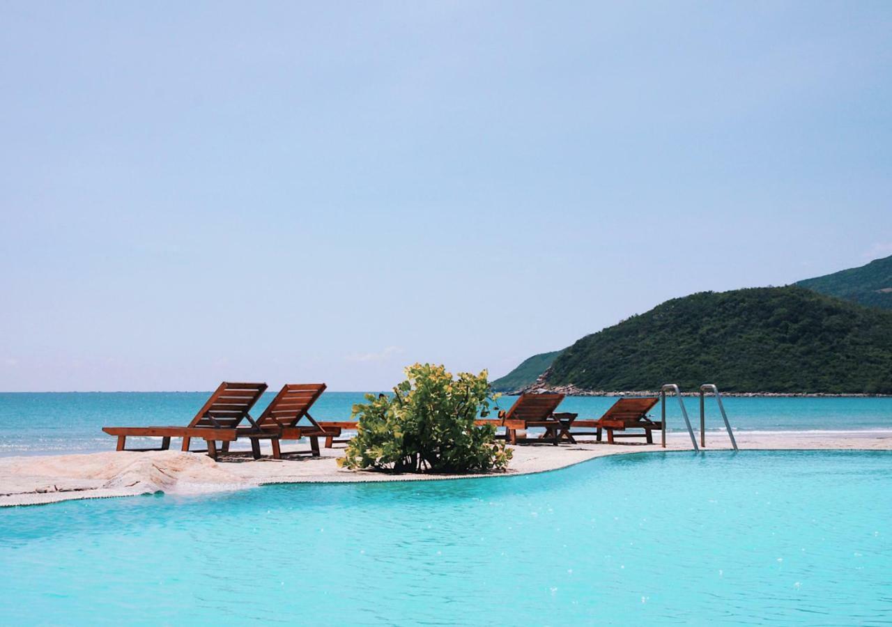 Wild Beach Boutique Resort Ninh Phuoc ภายนอก รูปภาพ