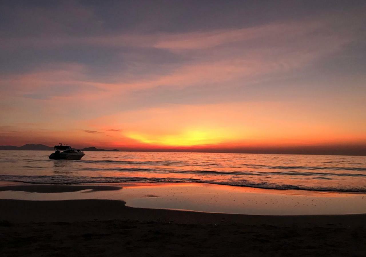 Wild Beach Boutique Resort Ninh Phuoc ภายนอก รูปภาพ