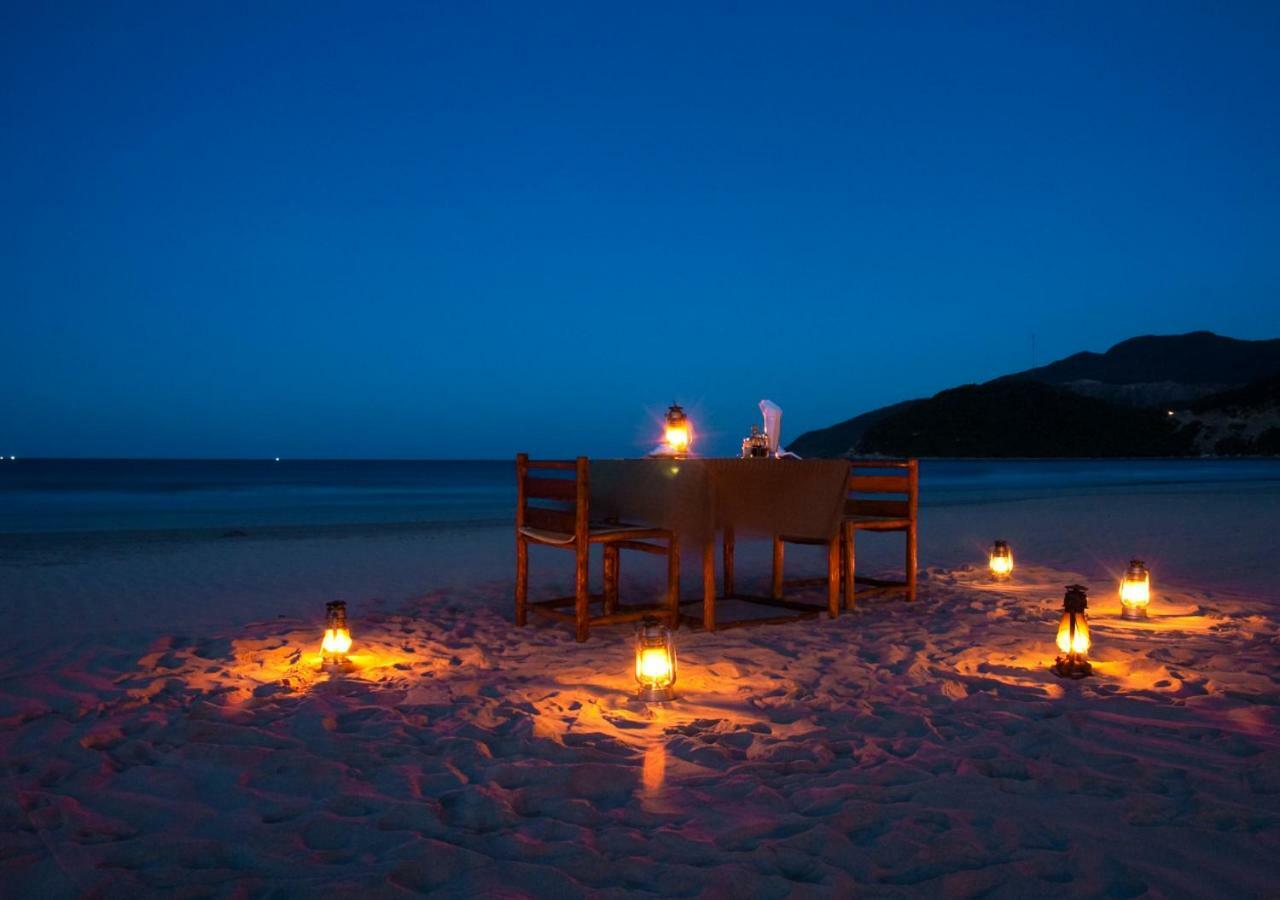 Wild Beach Boutique Resort Ninh Phuoc ภายนอก รูปภาพ